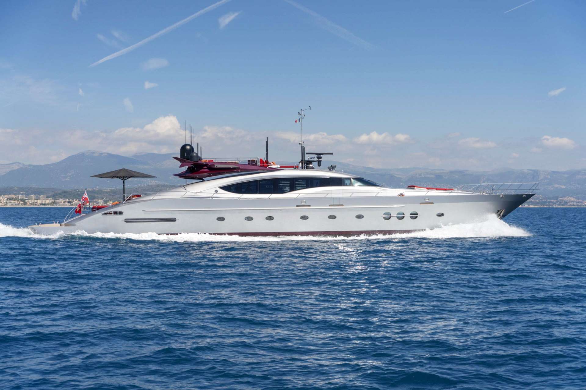 palmer-johnson-120-yacht-for-charter-french-riviera-talamare