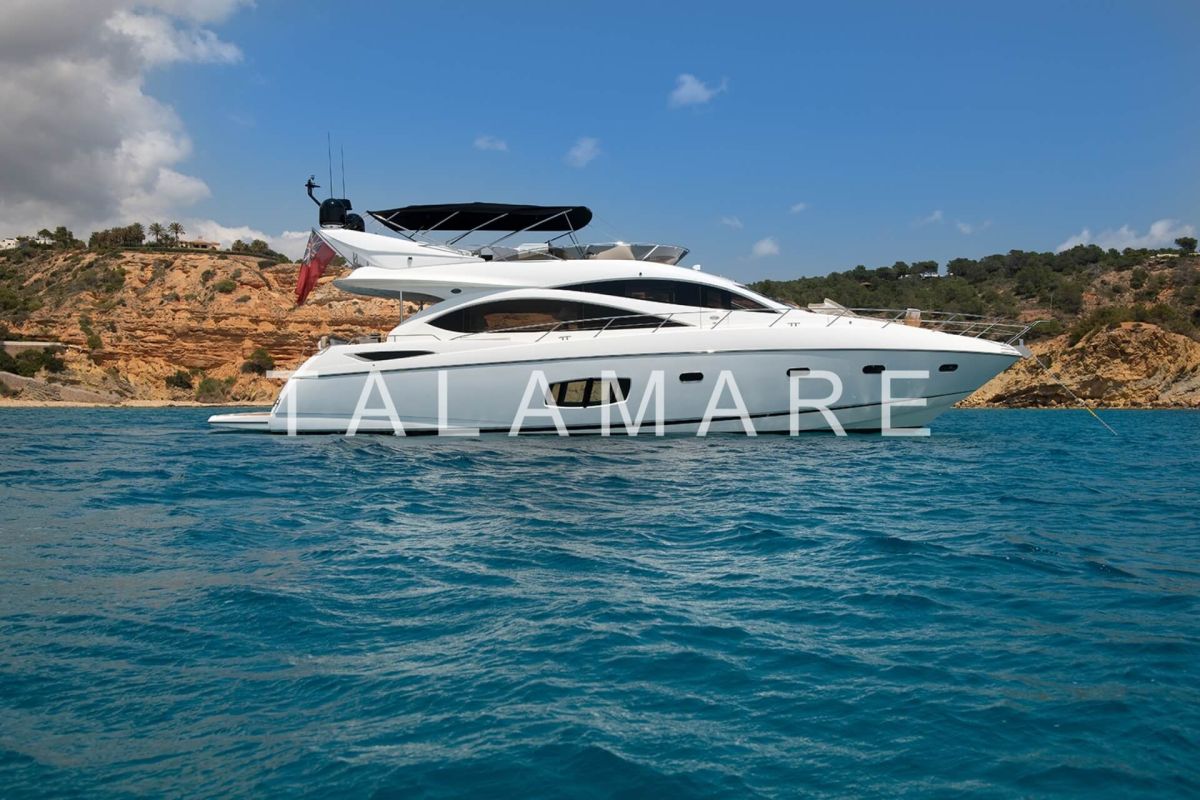 SUNSEEKER MANHATTAN 70 B YACHT FOR CHARTER